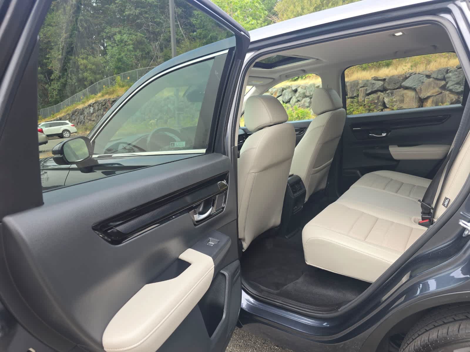 Used 2024 Honda CR-V EX-L image 25