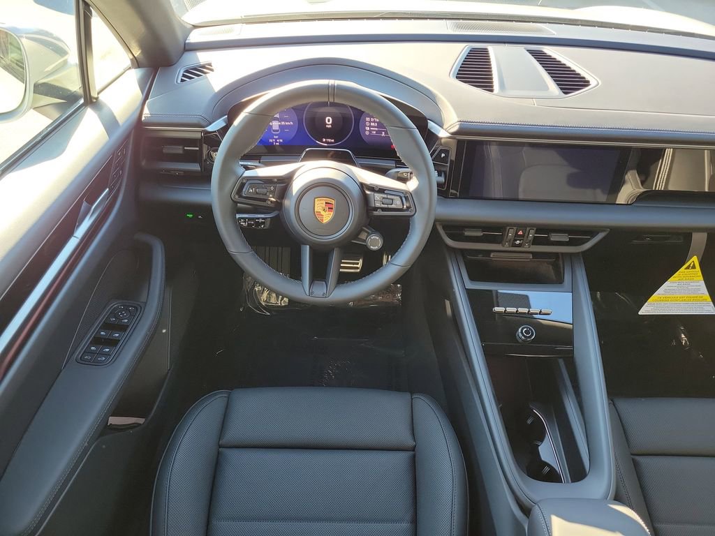 New 2026 Porsche Macan Electric image 21