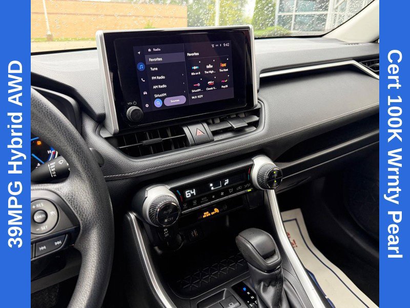 Used 2025 Toyota RAV4 LE AWD/4WD image 25