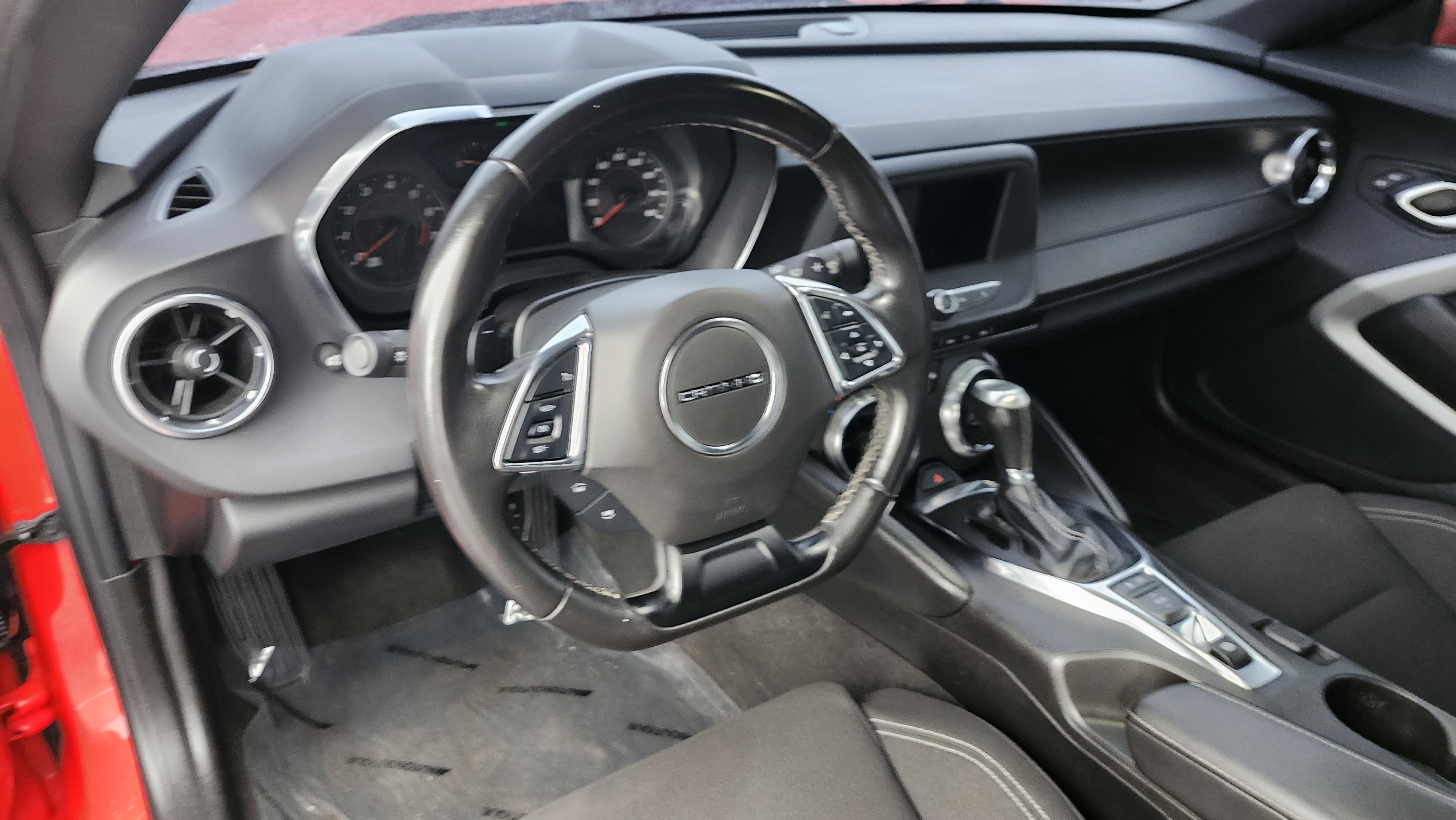 Used 2022 Chevrolet Camaro LT image 18