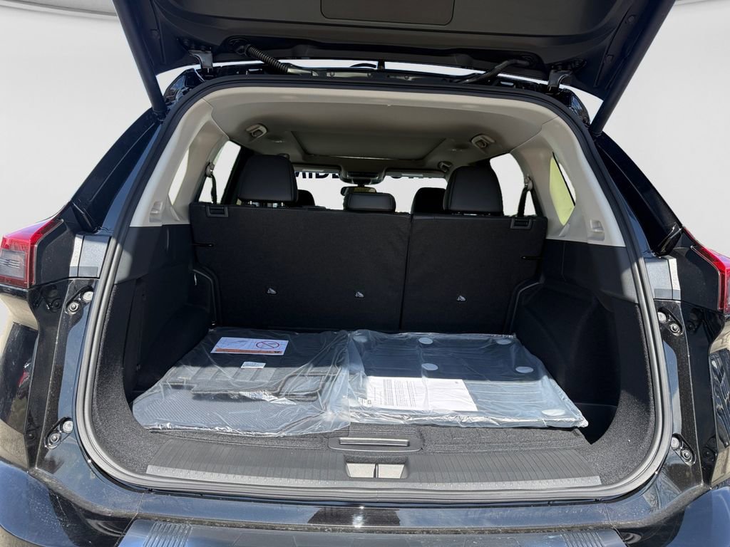 New 2026 Nissan Rogue Platinum w/ Platinum Premium Package image 18