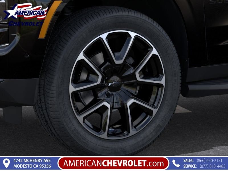New 2026 Chevrolet Suburban RST w/ RST Capability Package AWD/4WD image 8
