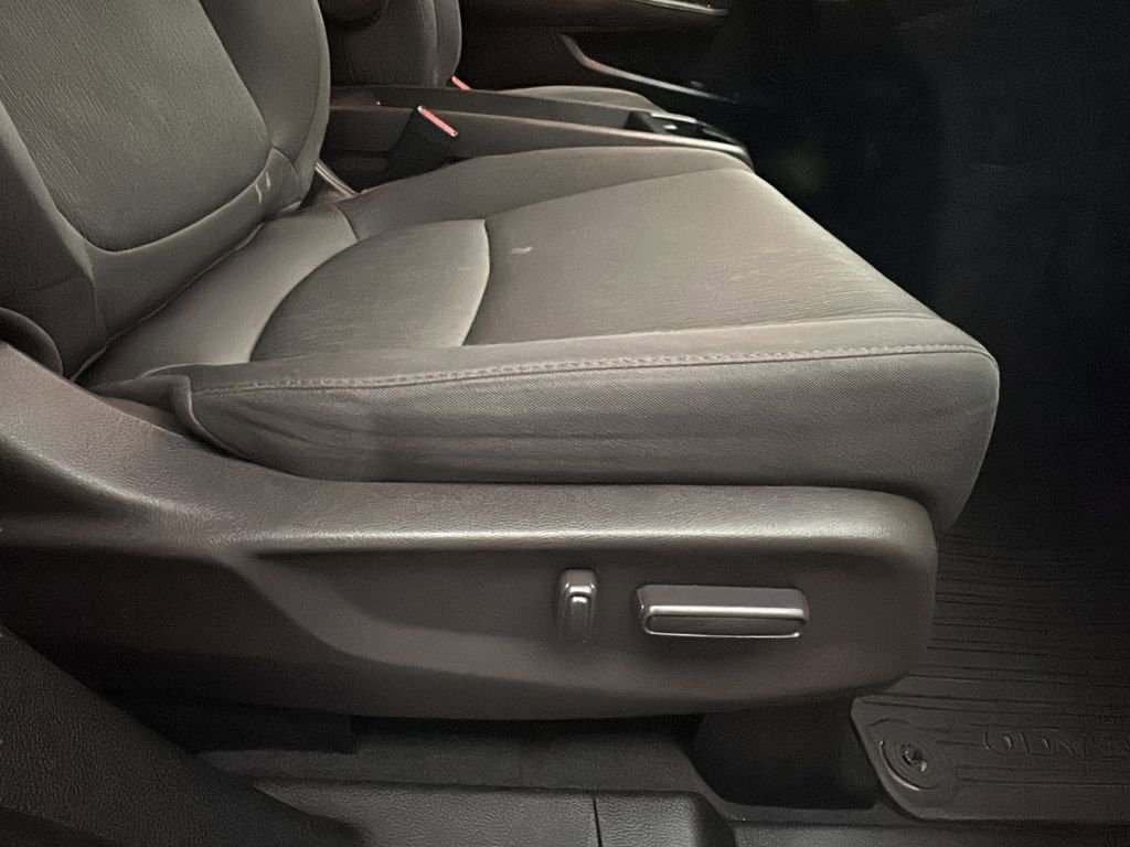 Used 2021 Honda Odyssey LX image 17