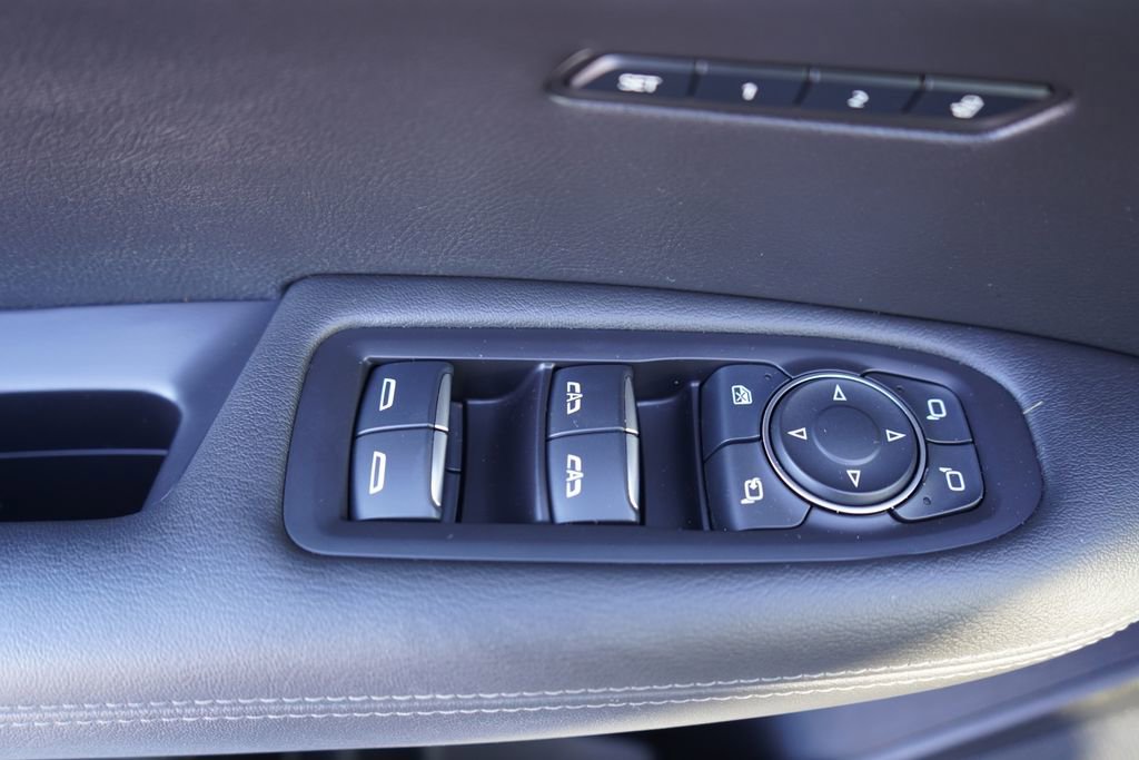 Used 2024 Cadillac XT6 Premium Luxury image 26