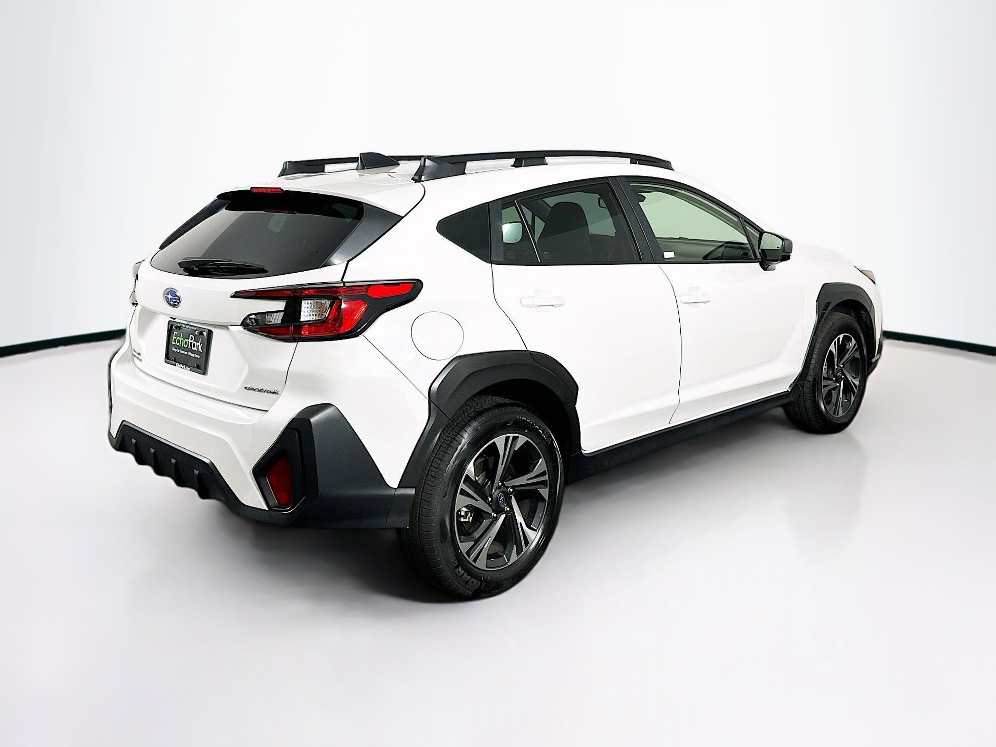 Used 2024 Subaru Crosstrek 2.0i Premium image 9