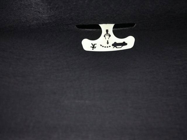 Used 2023 Toyota Corolla SE image 17