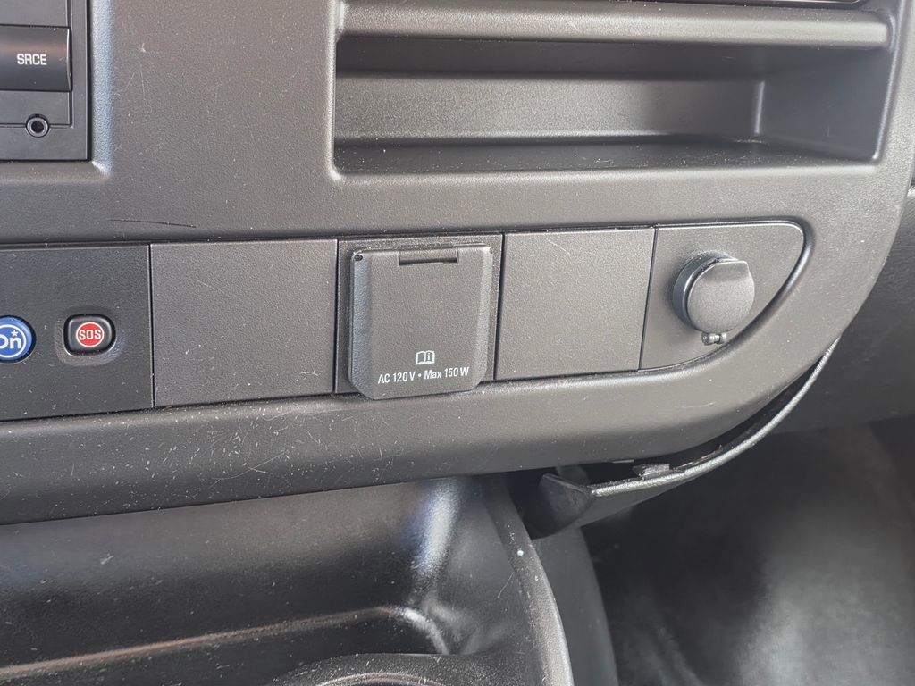 Used 2020 GMC Savana 2500 Extended w/ Driver Convenience Package image 25