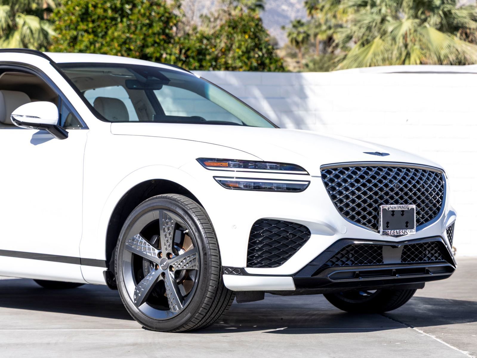 Used 2023 Genesis GV70 3.5T Sport w/ Sport Prestige Package image 3