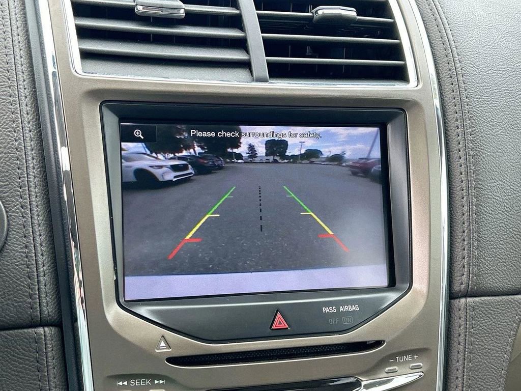 Used 2013 Lincoln MKX FWD image 27