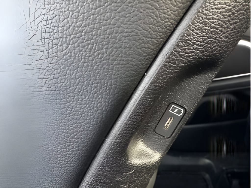 Used 2024 Kia Telluride SX w/ Towing Package image 29