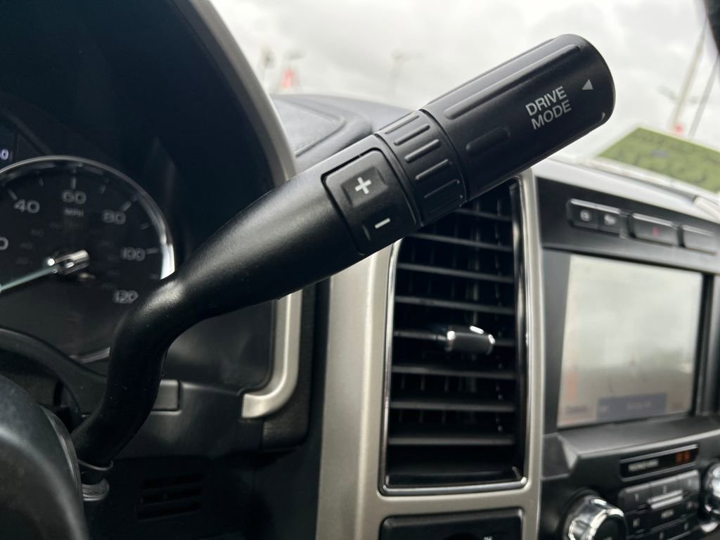 Certified 2020 Ford F350 Lariat image 31