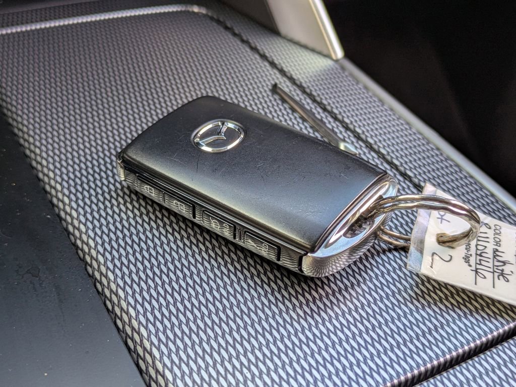 Used 2024 MAZDA CX-90 3.3 Turbo w/ Premium Package image 28