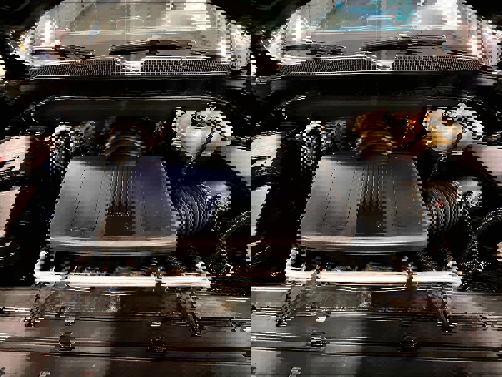 Used 2022 Chevrolet Suburban RST w/ Luxury Package image 31