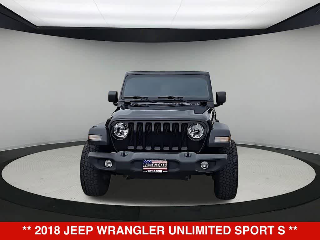 Used 2018 Jeep Wrangler Unlimited Sport S AWD/4WD image 3