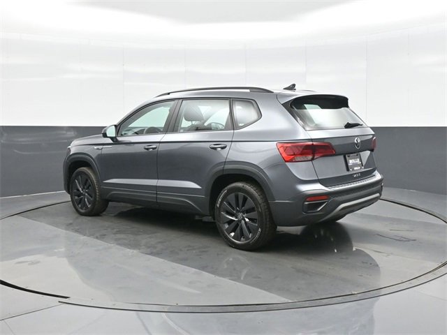 Used 2023 Volkswagen Taos S image 5