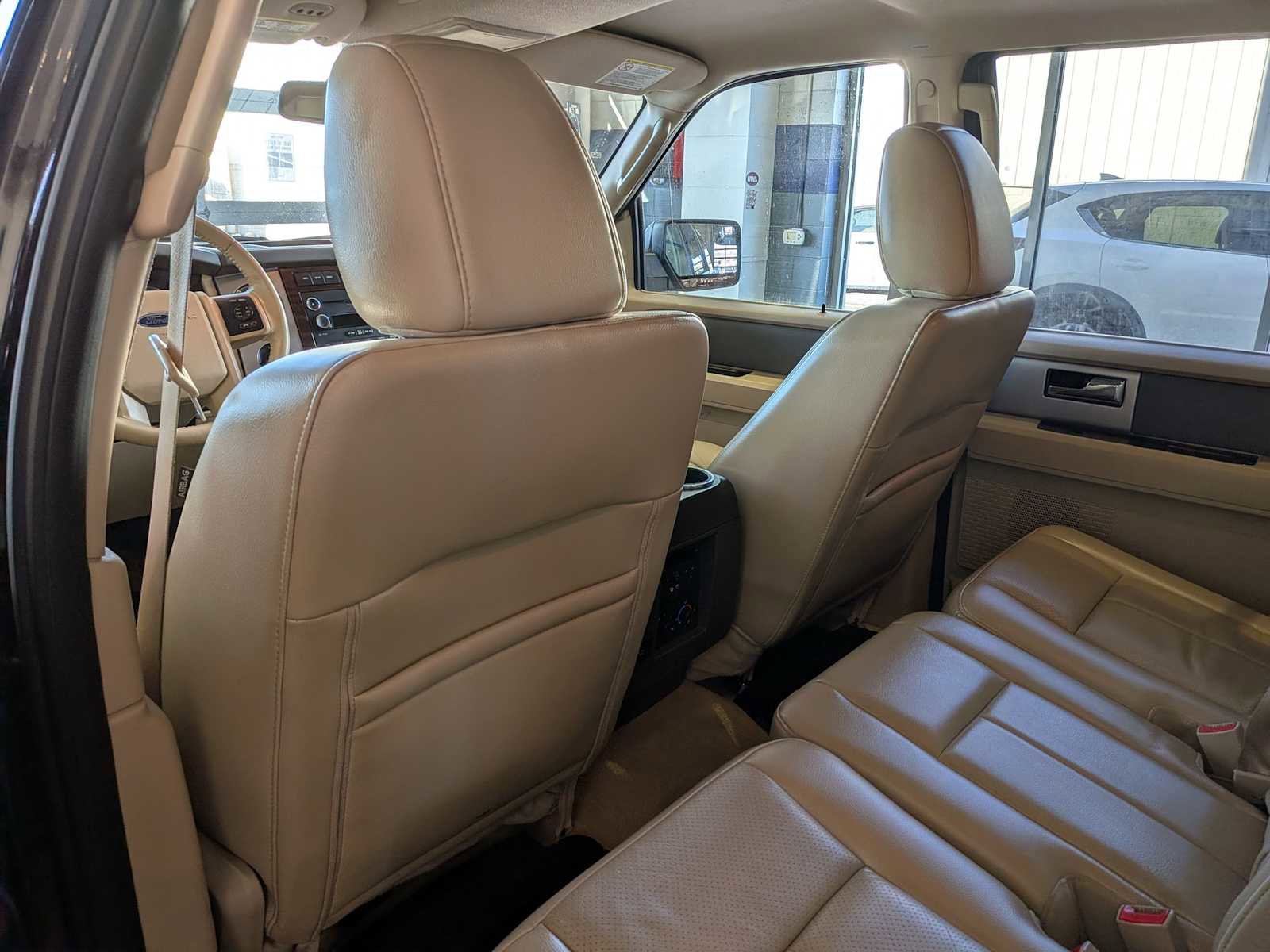 Used 2014 Ford Expedition XLT w/ Equipment Group 202A image 16