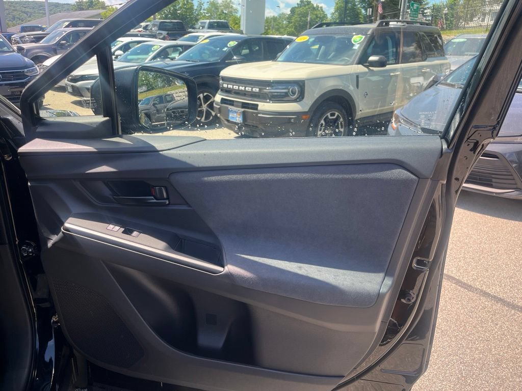 New 2026 Toyota C-HR AWD/4WD image 12