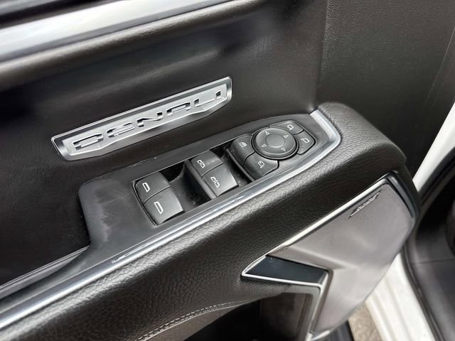 Used 2023 GMC Sierra 1500 Denali w/ Technology Package AWD/4WD image 15