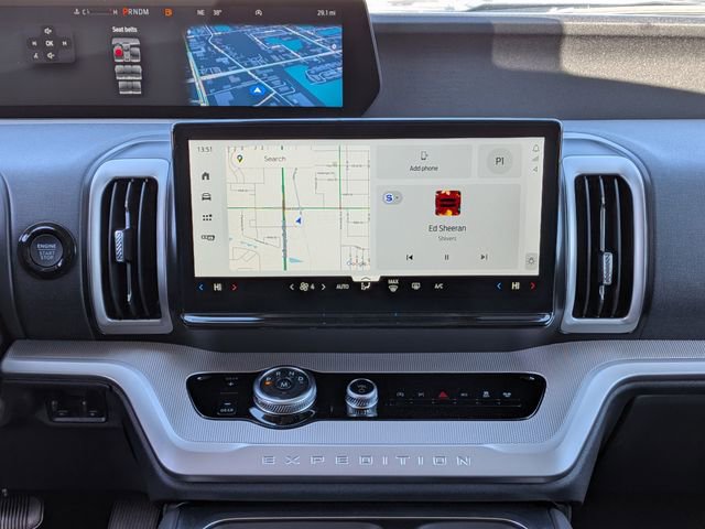 New 2026 Ford Expedition Active image 25