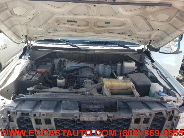 Used 2016 Nissan NV 2500 SV image 5