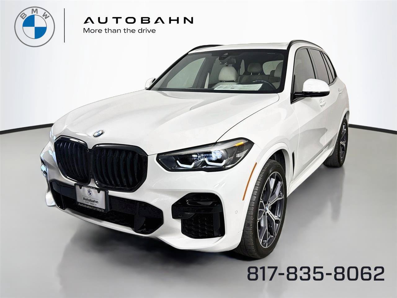 Used 2022 BMW X5 xDrive40i w/ M Sport Package AWD/4WD image 1