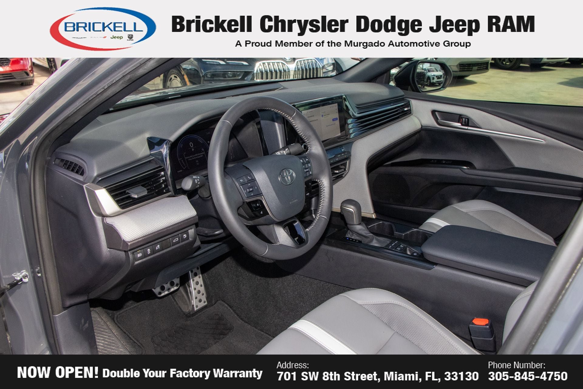 Used 2025 Toyota Camry SE FWD image 16