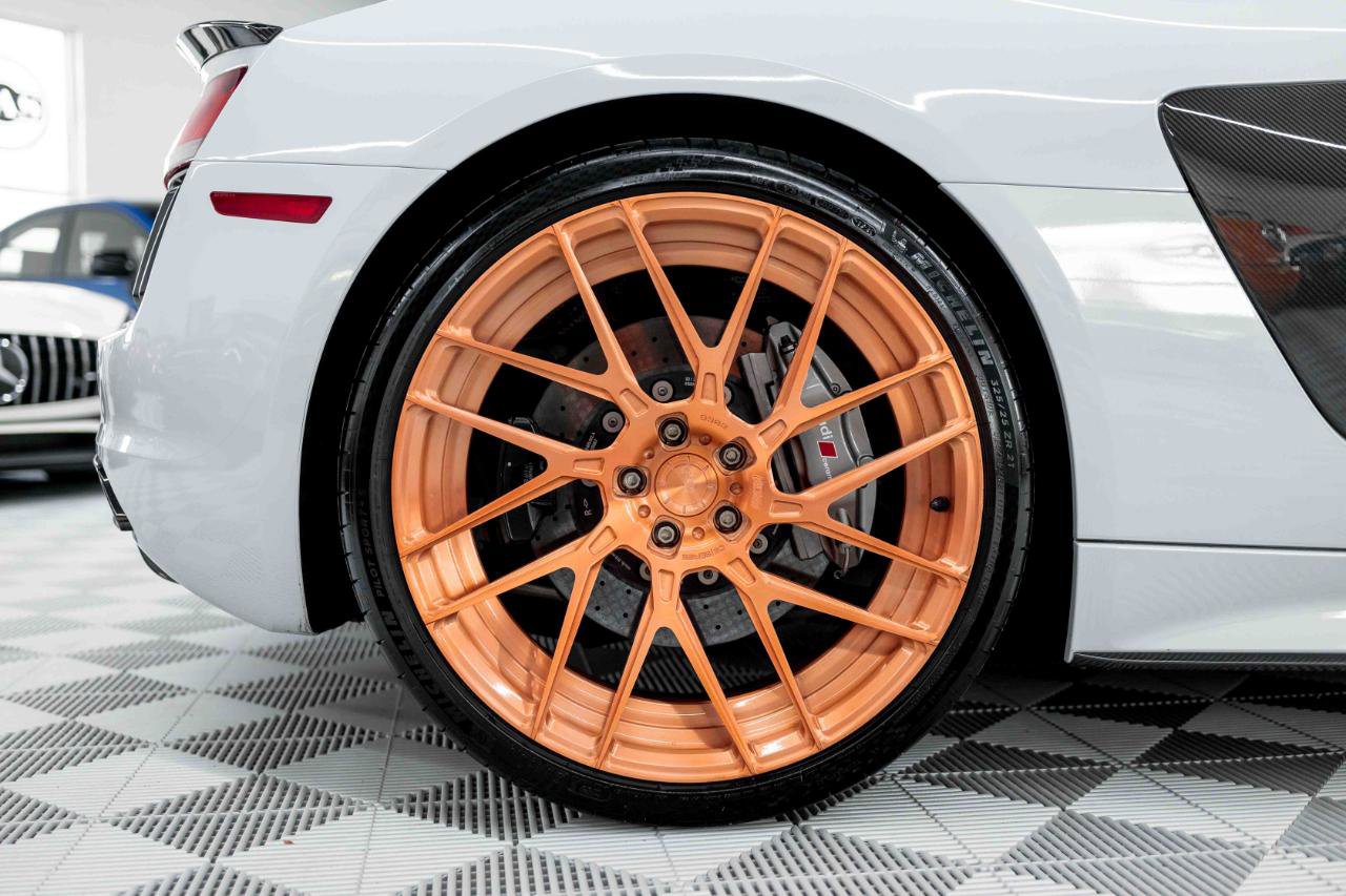 Used 2018 Audi R8 V10 plus image 37