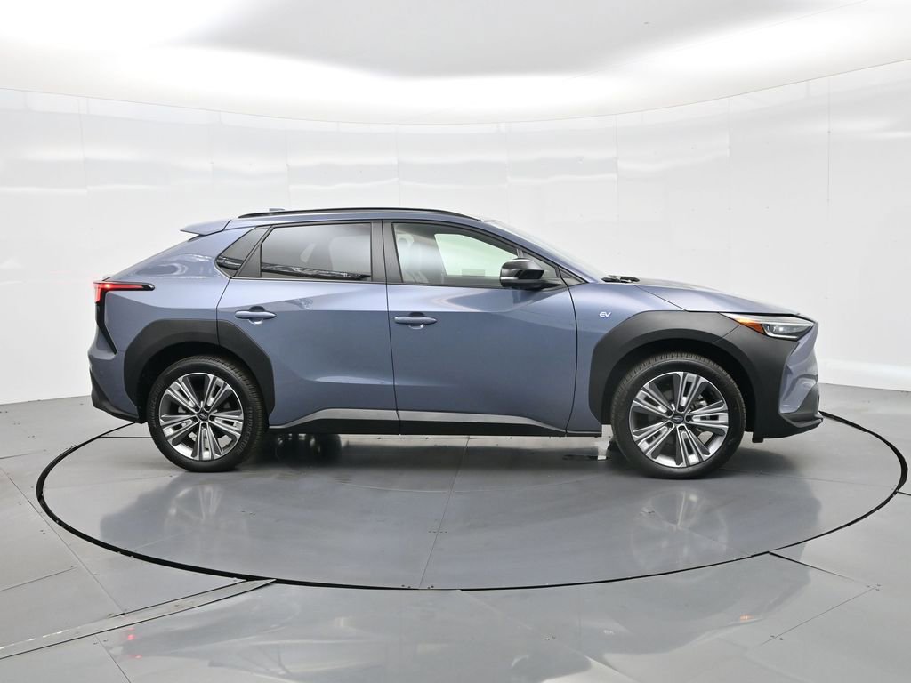 Used 2024 Subaru Solterra Limited image 5