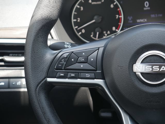 Used 2024 Nissan Altima 2.5 SV FWD image 15