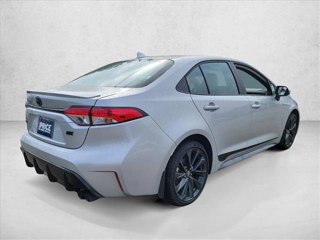 Used 2026 Toyota Corolla SE FWD image 5