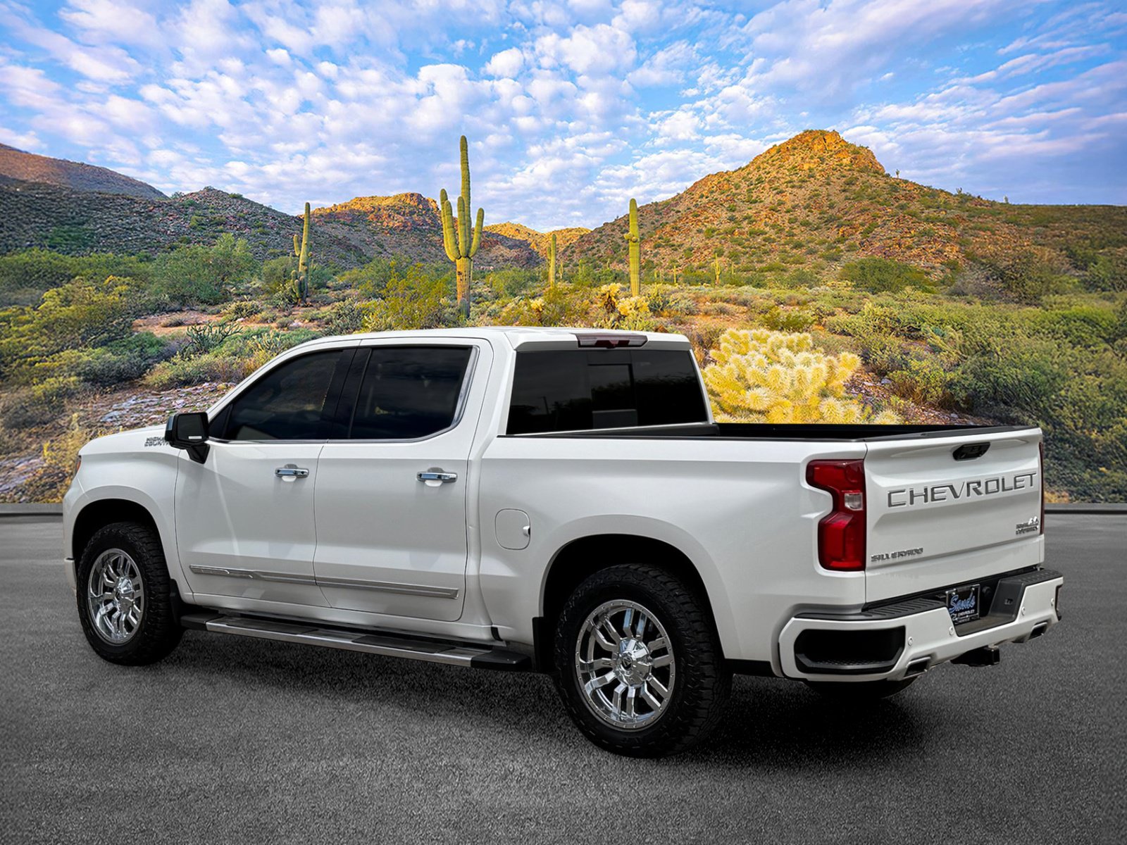 Used 2023 Chevrolet Silverado 1500 High Country AWD/4WD image 7