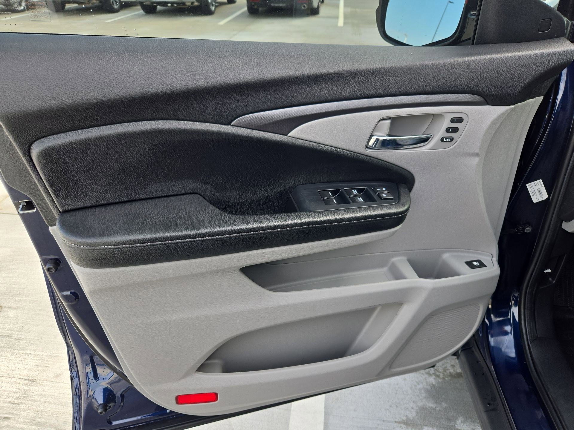 Used 2023 Honda Ridgeline RTL image 13