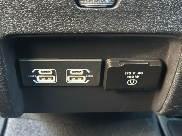 Used 2022 Jeep Cherokee Limited image 25