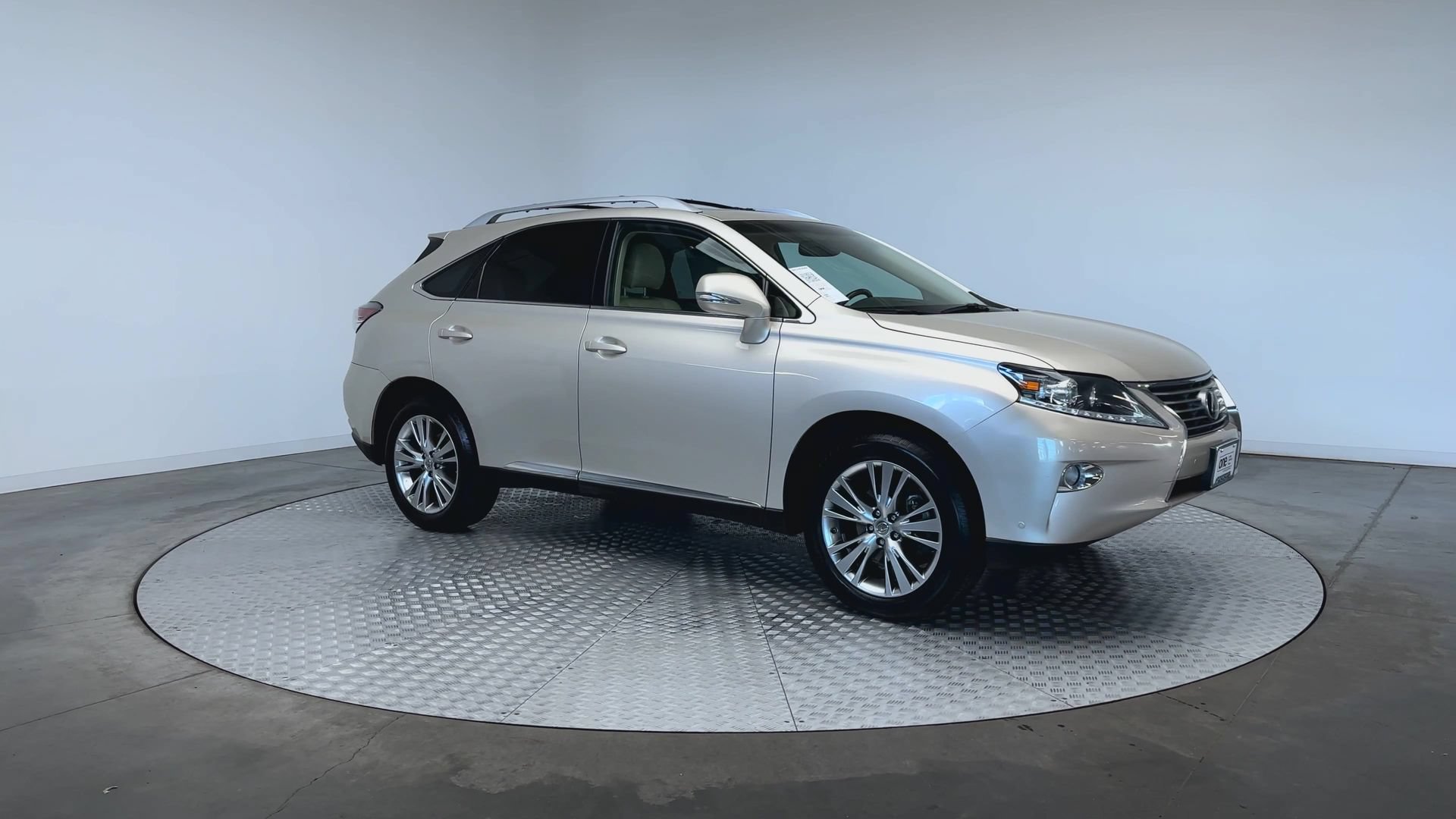Used 2013 Lexus RX 350 AWD w/ Navigation Pkg image 2