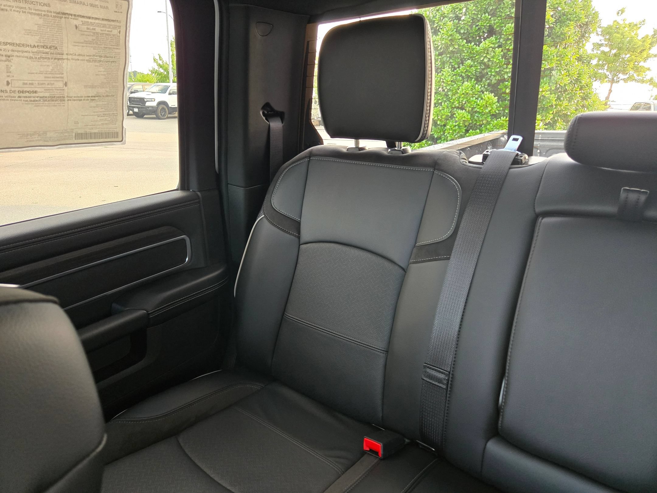 New 2026 RAM 2500 Laramie w/ Night Edition AWD/4WD image 12