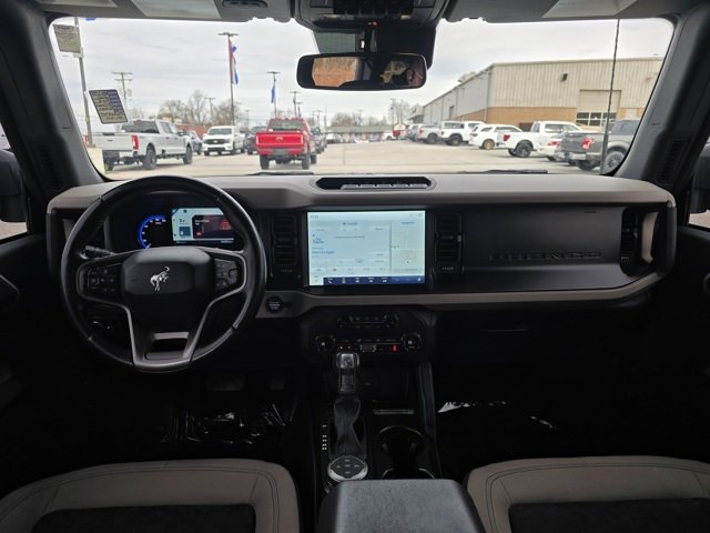 Used 2021 Ford Bronco Wildtrak image 14