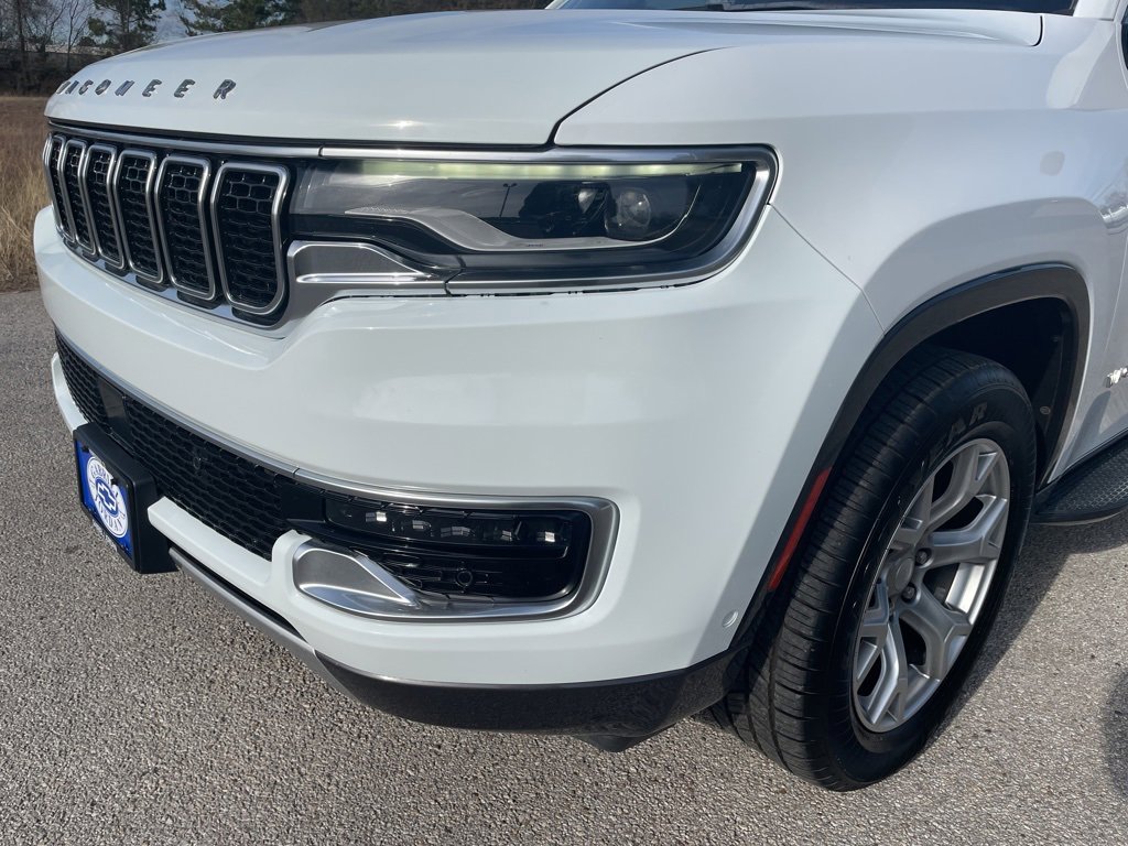 Used 2022 Jeep Wagoneer Series II w/ Rear Seat Video Group 1 image 9