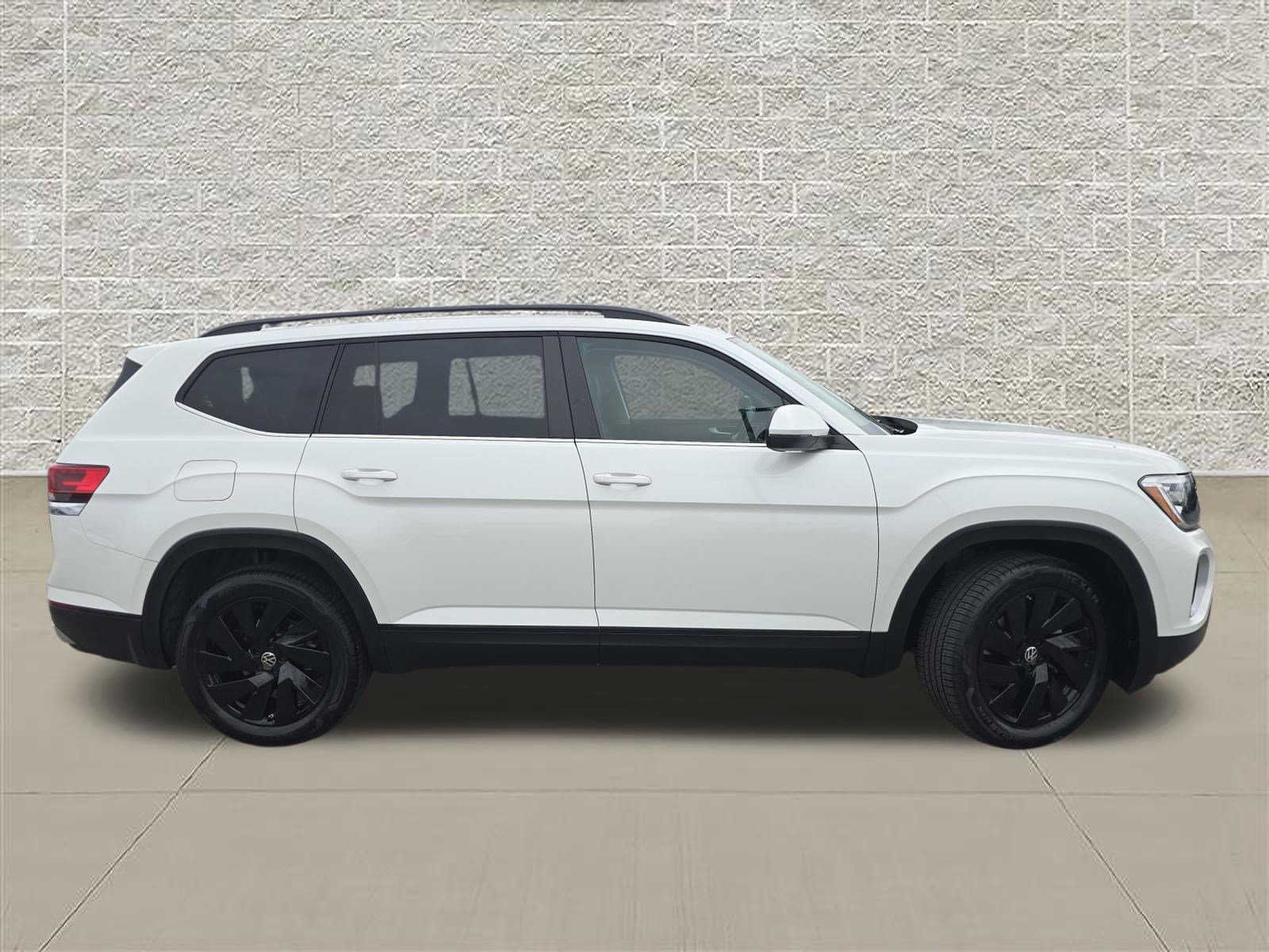 New 2026 Volkswagen Atlas SE AWD/4WD image 8