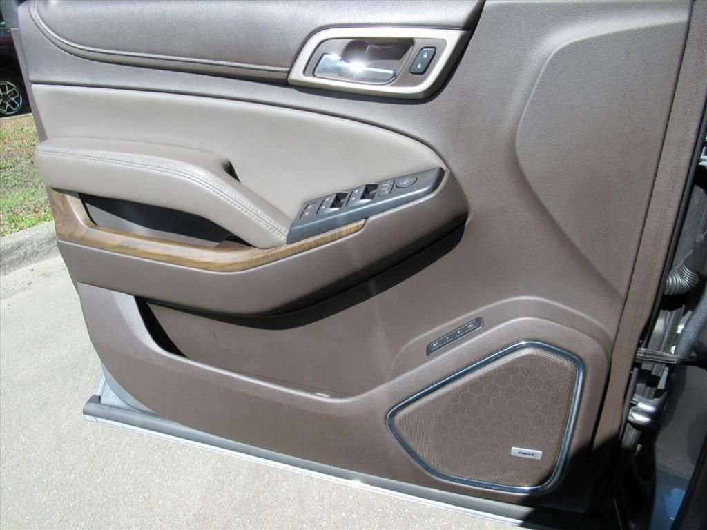 Used 2018 GMC Yukon Denali w/ Open Road Package RWD image 21