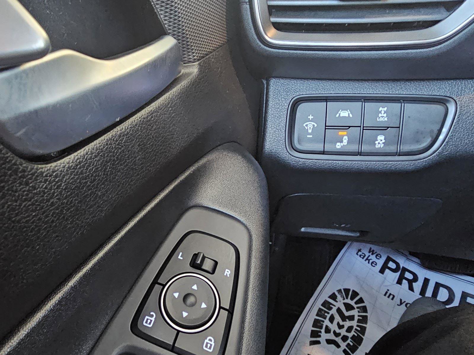 Used 2020 Hyundai Santa Fe SEL image 24