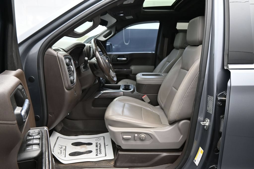 Used 2019 Chevrolet Silverado 1500 LTZ w/ LTZ Premium Package AWD/4WD image 9
