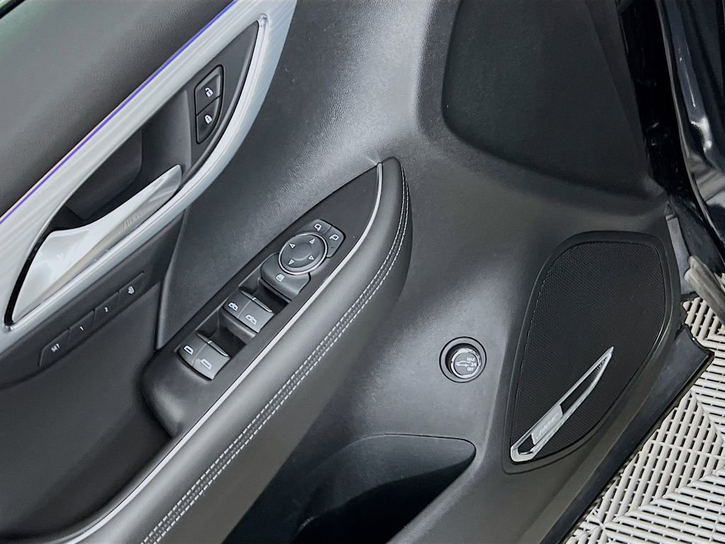 Used 2025 Buick Envision Avenir image 17