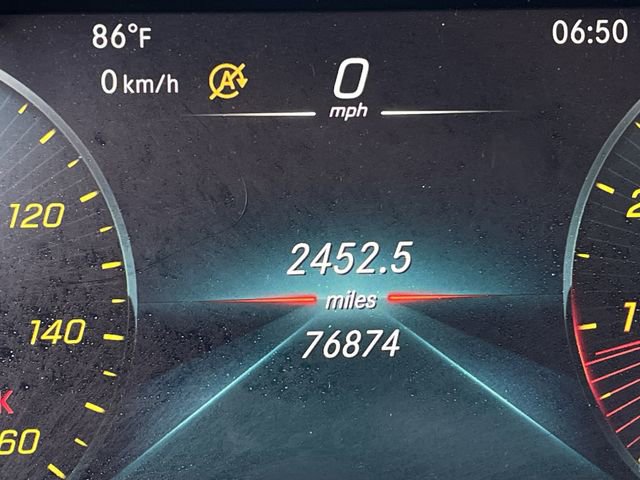 Used 2020 Mercedes-Benz GLC 300 image 14