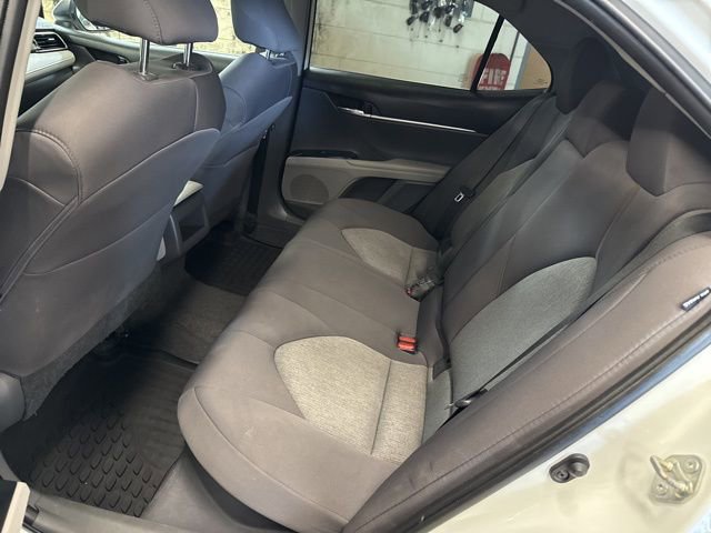 Used 2020 Toyota Camry LE w/ Sunroof Package FWD image 23