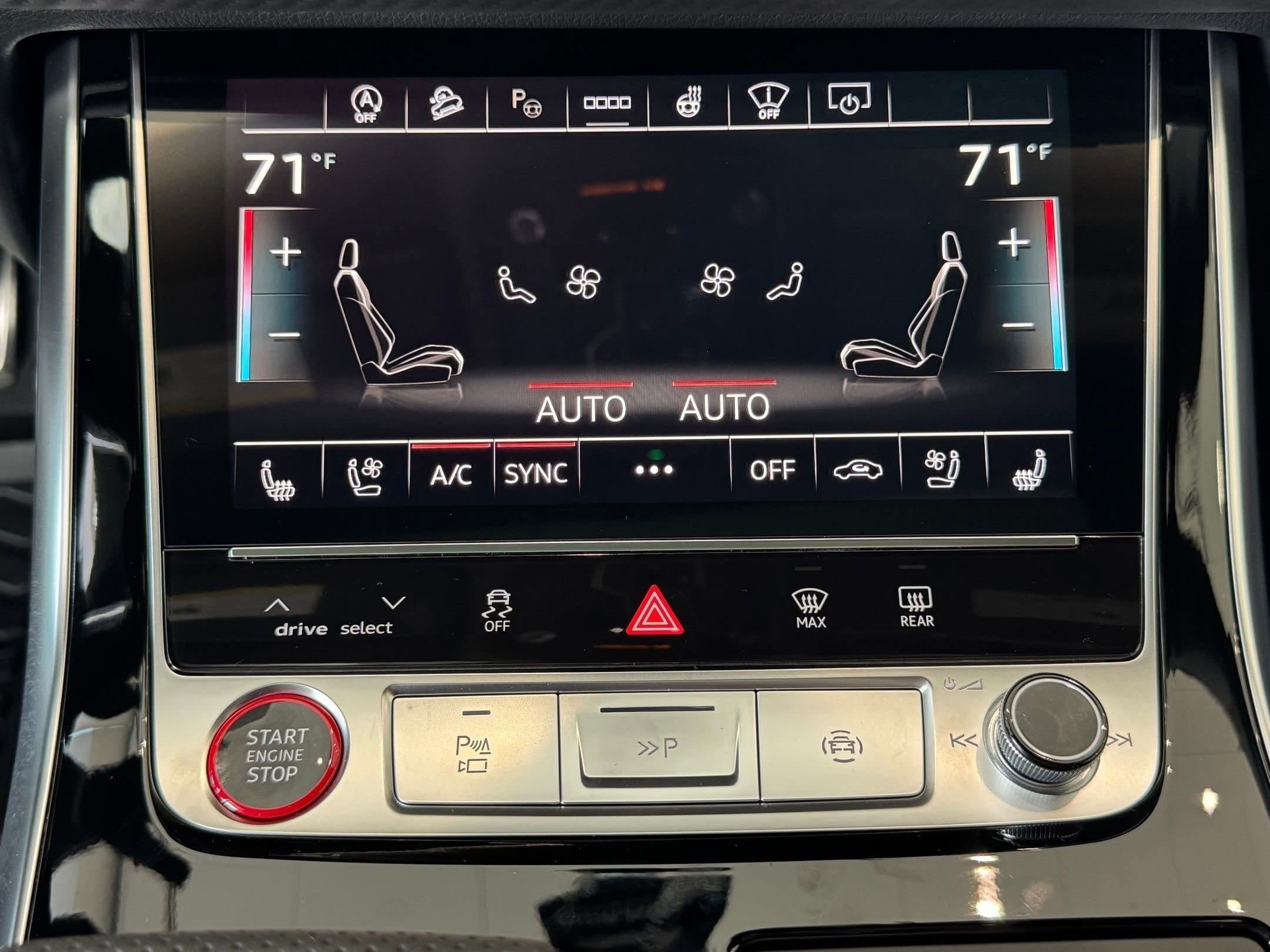 New 2026 Audi SQ8 Prestige image 25