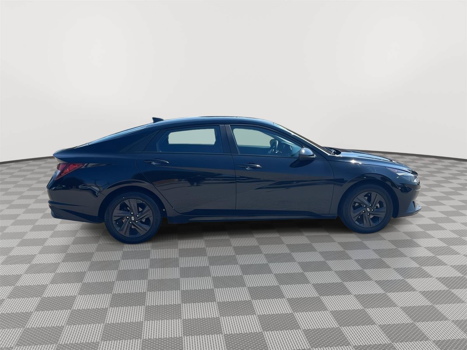 Certified 2023 Hyundai Elantra SEL FWD image 4