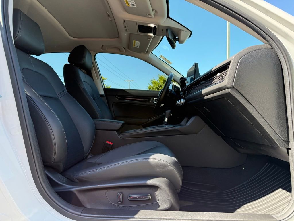Used 2024 Honda Civic Touring image 20