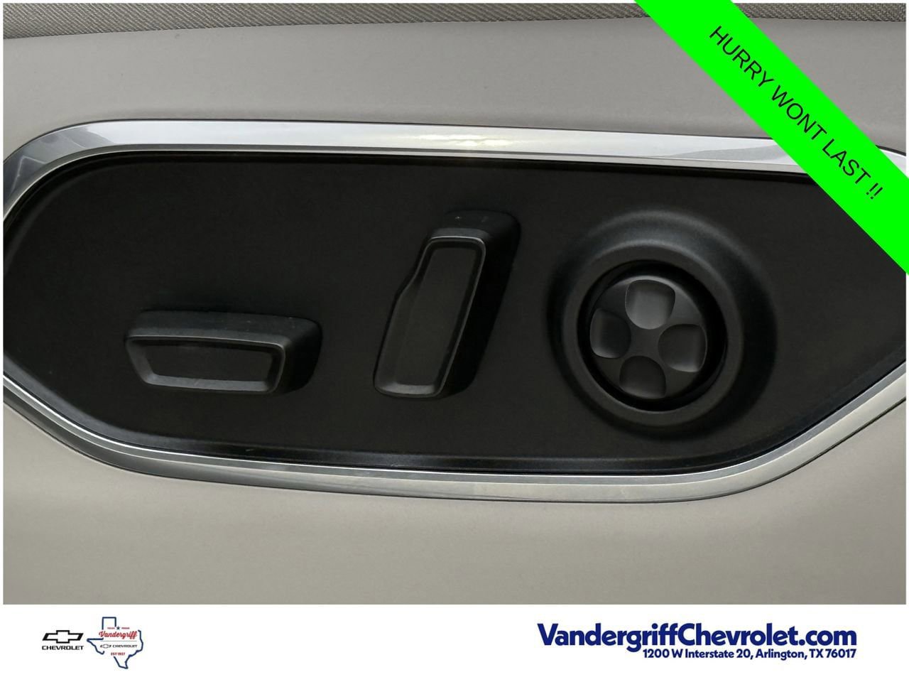 Used 2022 Jeep Wagoneer Series III w/ Premium Group I AWD/4WD image 20