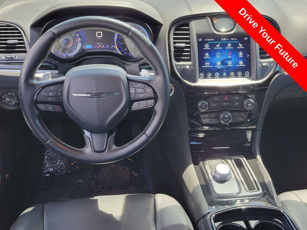 Used 2017 Chrysler 300 S w/ 300S Premium Group 2 RWD image 6