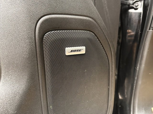 Used 2020 GMC Sierra 1500 SLT w/ SLT Premium Plus Package image 16